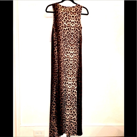 🎊HOST PICK💞LONG DRESS SLINKY MAXI LEOPARD  STRETCHY FLOWY BEACH SWIM COVER M NEW - Picture 2 of 7